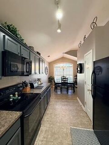 728 Rosslyns, Lexington, KY 40514