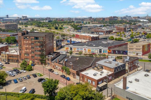 1333 Nicolet Place, Detroit, MI 48207
