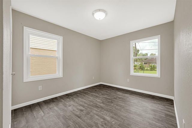 5714 Peacock Street, Houston, TX 77033
