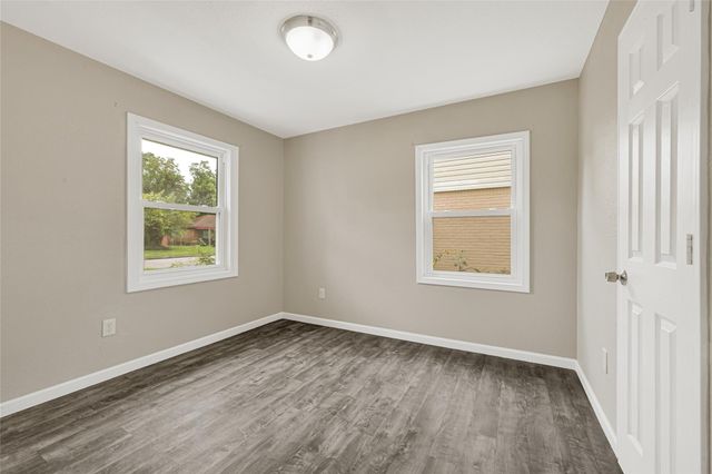 5714 Peacock Street, Houston, TX 77033