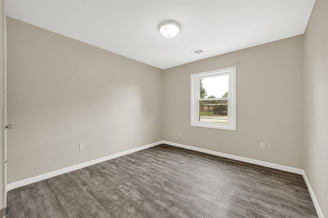 5714 Peacock Street, Houston, TX 77033