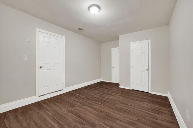 5714 Peacock Street, Houston, TX 77033