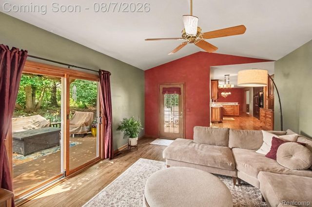 10358 Greenbrier, Brighton Township, MI 48114