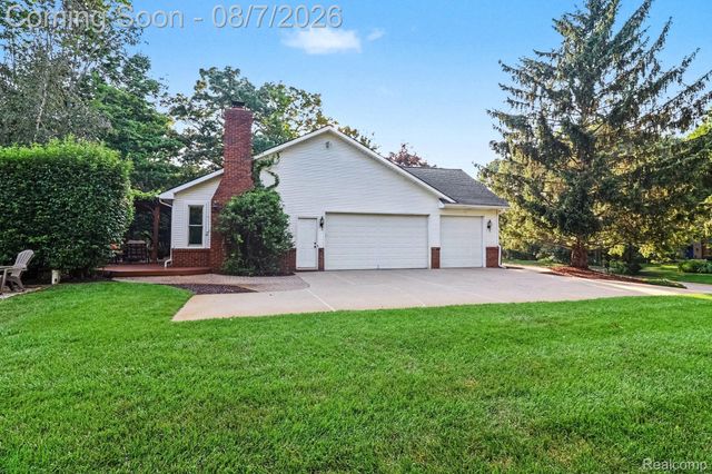 10358 Greenbrier, Brighton Township, MI 48114