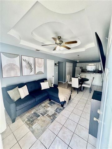 303 S Avasolo Street, Rio Grande City, TX 78582