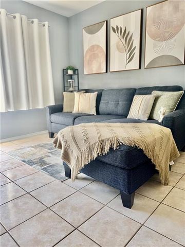 303 S Avasolo Street, Rio Grande City, TX 78582