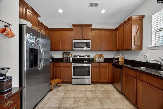 206 Favorite Court, West Columbia, SC 29170