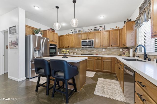 1453 Ponderosa Drive, Tehachapi, CA 93561
