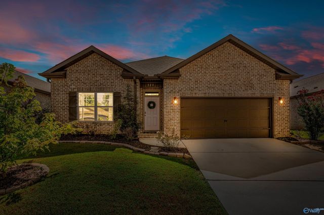 329 Ivyleaf Drive, Madison, AL 35757