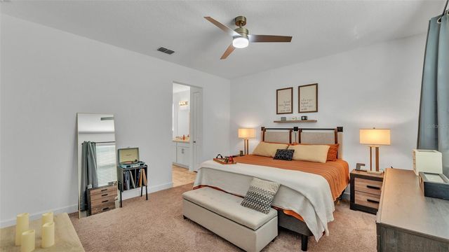 1725 HILL TOP DRIVE, Dundee, FL 33838