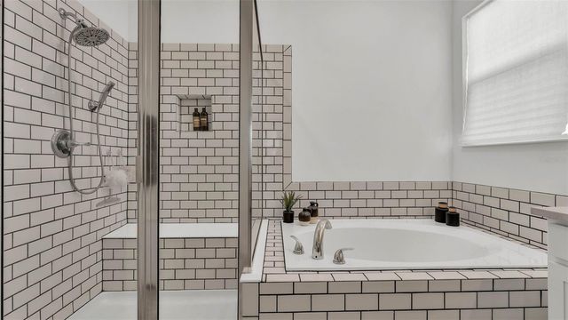 1725 HILL TOP DRIVE, Dundee, FL 33838