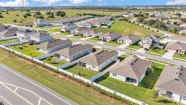 1725 HILL TOP DRIVE, Dundee, FL 33838