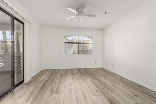 5104 N 32nd Street Unit 225, Phoenix, AZ 85018