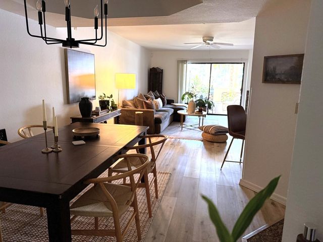 5104 N 32nd Street Unit 225, Phoenix, AZ 85018