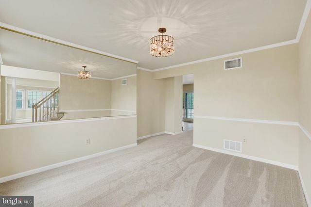 7 MATTHEWS CT, New Freedom, PA 17349
