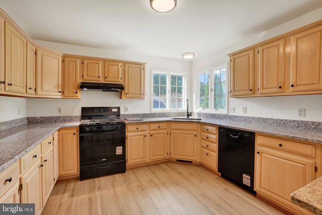 7 MATTHEWS CT, New Freedom, PA 17349