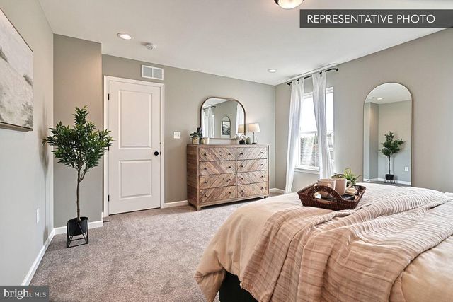 SWEET BIRCH PLAN AT HILLS AT VALLEY VIEW, Spring Grove, PA 17362