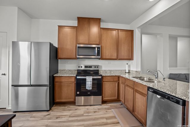 11806 Red Pheasant, San Antonio, TX 78245