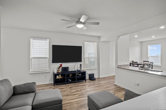 11806 Red Pheasant, San Antonio, TX 78245