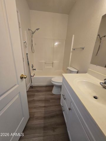 8940 W OLIVE Avenue 93, Peoria, AZ 85345