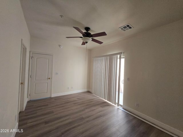 8940 W OLIVE Avenue 93, Peoria, AZ 85345