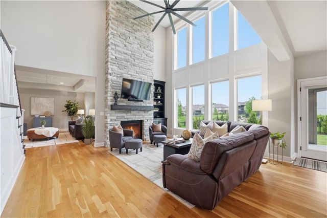 8117 Millridge Street, Lenexa, KS 66220