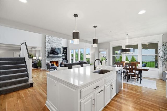 8117 Millridge Street, Lenexa, KS 66220