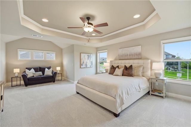 8117 Millridge Street, Lenexa, KS 66220