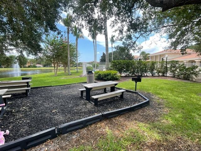 241 SW Palm Drive 106, Port St. Lucie, FL 34986