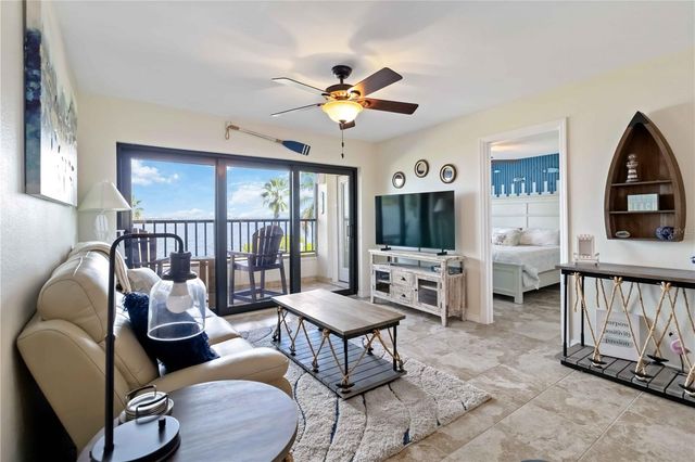 1500 PARK BEACH CIRCLE 2F, Punta Gorda, FL 33950