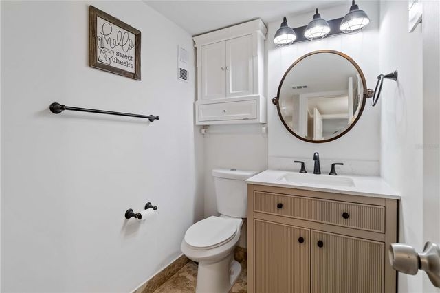 1500 PARK BEACH CIRCLE 2F, Punta Gorda, FL 33950