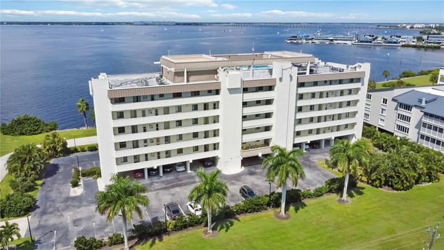 1500 PARK BEACH CIRCLE 2F, Punta Gorda, FL 33950