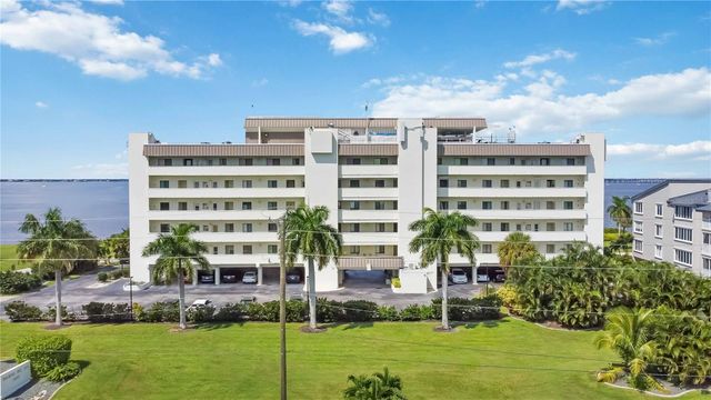 1500 PARK BEACH CIRCLE 2F, Punta Gorda, FL 33950