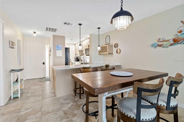 1500 PARK BEACH CIRCLE 2F, Punta Gorda, FL 33950