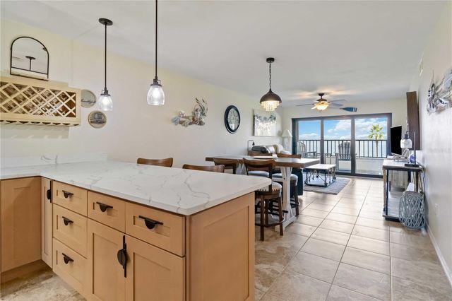 1500 PARK BEACH CIRCLE 2F, Punta Gorda, FL 33950