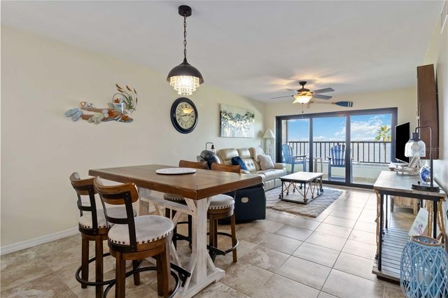 1500 PARK BEACH CIRCLE 2F, Punta Gorda, FL 33950