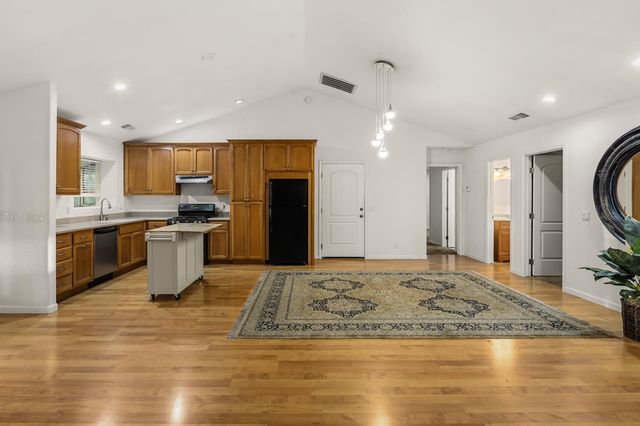 2045 Toscana Pl, Auburn, CA 95603