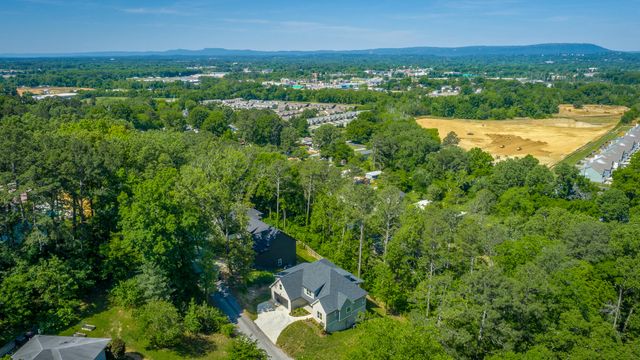 581 Benson Drive, Chattanooga, TN 37412