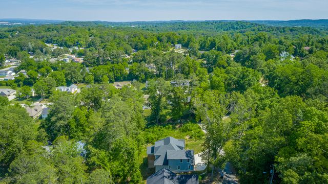 581 Benson Drive, Chattanooga, TN 37412