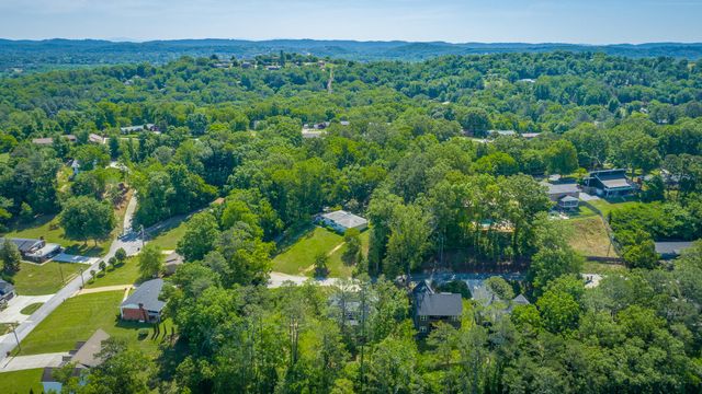 581 Benson Drive, Chattanooga, TN 37412