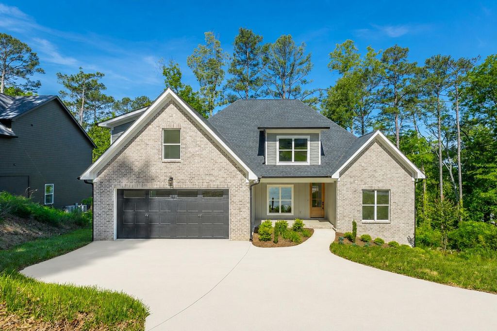 581 Benson Drive, Chattanooga, TN 37412