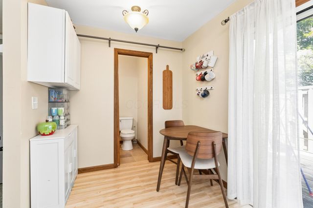 867 Pineway Drive, Columbus, OH 43085