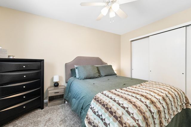 867 Pineway Drive, Columbus, OH 43085