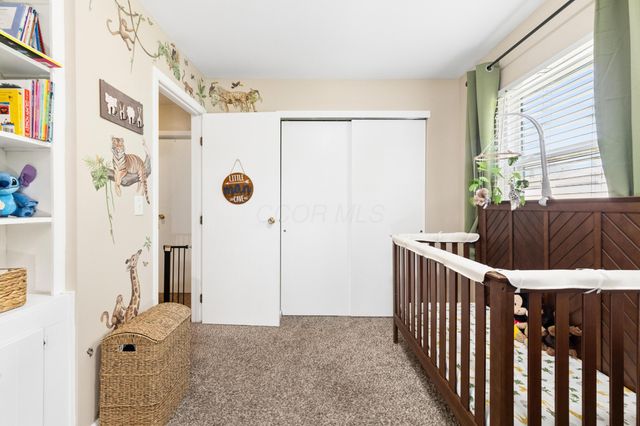 867 Pineway Drive, Columbus, OH 43085