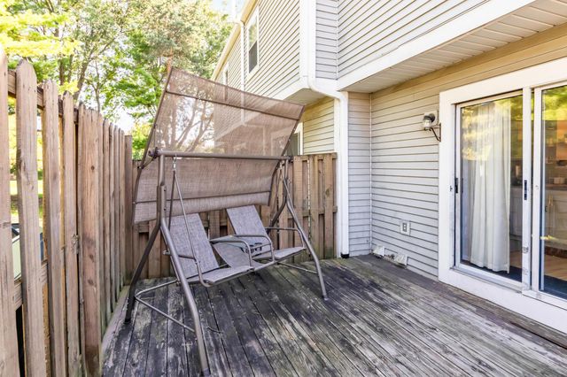 867 Pineway Drive, Columbus, OH 43085