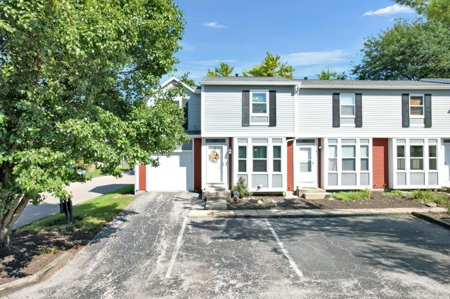867 Pineway Drive, Columbus, OH 43085