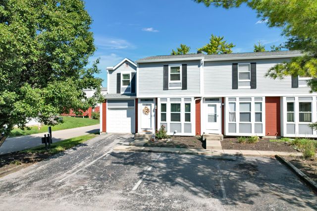 867 Pineway Drive, Columbus, OH 43085