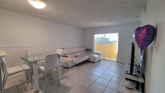 14951 SW 82nd Ln 17-504, Miami, FL 33193