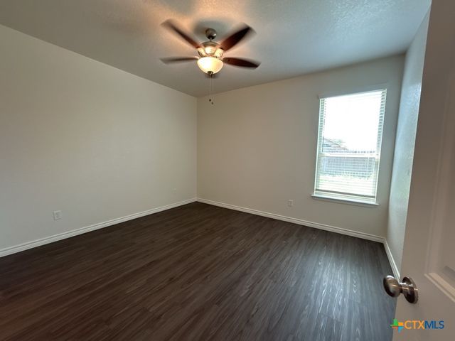 5110 Rose Garden Loop, Killeen, TX 76542