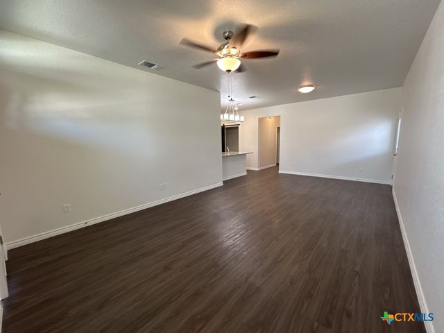 5110 Rose Garden Loop, Killeen, TX 76542